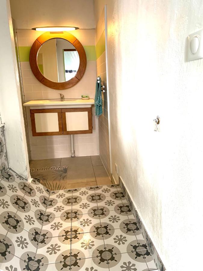 Ruoms Petite Maison 3* Centre-Village エクステリア 写真